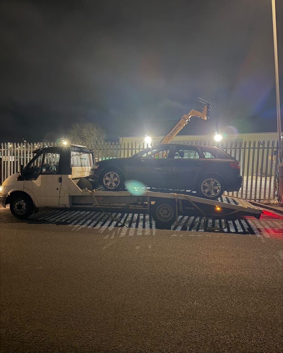 Vehicle recovery & transport by Swindon Transport & Recovery, photo 1 of 10